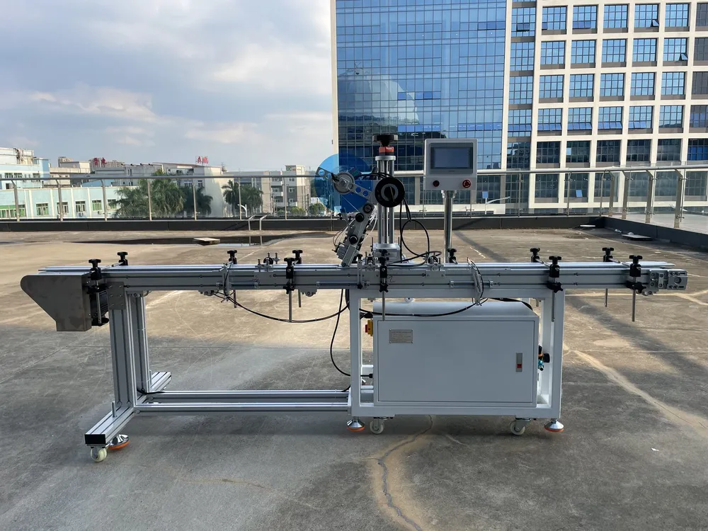 Inline Conveyor Tape Applicator — Inline conveyor tape applicator