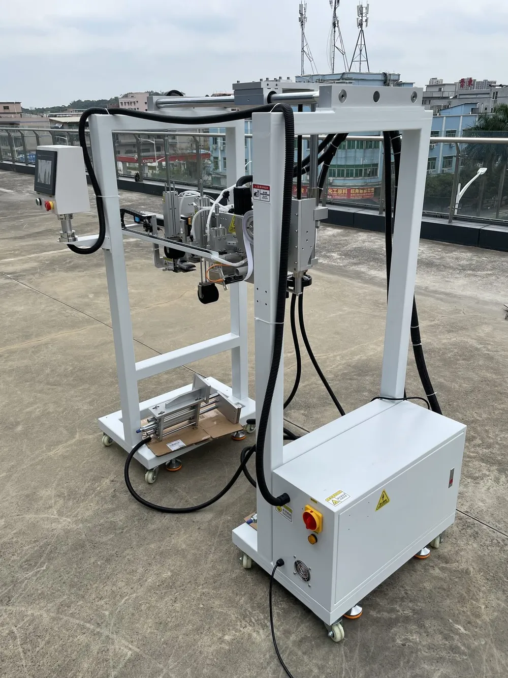 Gantry-Mounted Tape Applicator Head — Gantry frame, tape head and control box